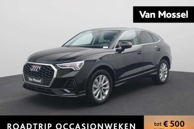 Audi Q3 (2024) thumbnail 1