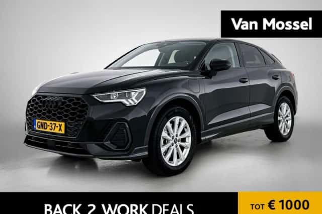 Audi Q3 Sportback (2024) thumbnail 1
