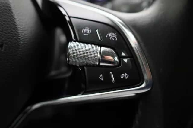 Škoda Octavia (2022) thumbnail 16