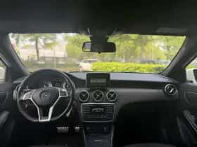Mercedes-Benz A-Klasse (2015) thumbnail 3