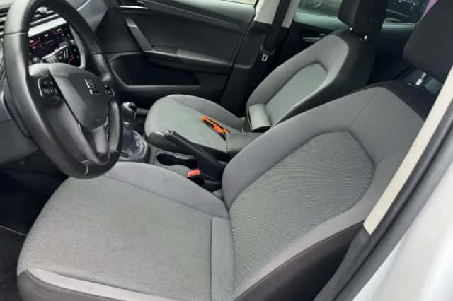 SEAT Arona (2018) thumbnail 6