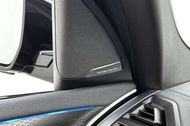 BMW X3 (2023) thumbnail 17