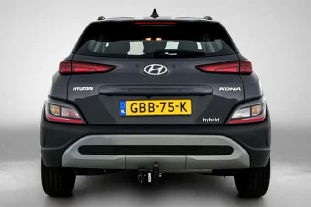 Hyundai Kona (2023) thumbnail 3