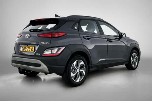 Hyundai Kona (2023) thumbnail 4