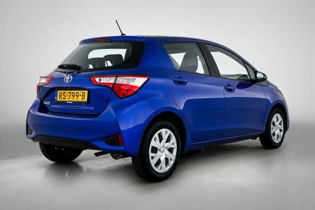Toyota Yaris (2018) thumbnail 4