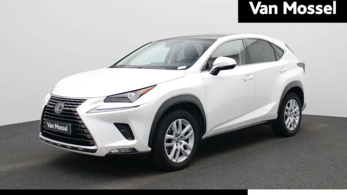 Lexus NX — foto 1