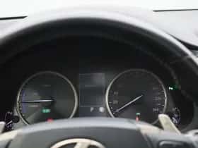 Lexus NX thumbnail 8