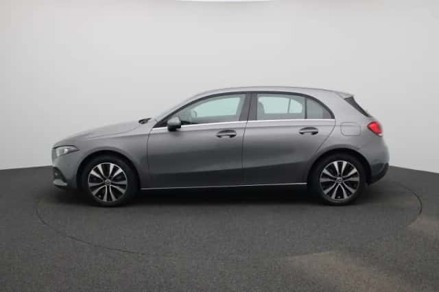Mercedes-Benz A-Klasse (2022) thumbnail 4