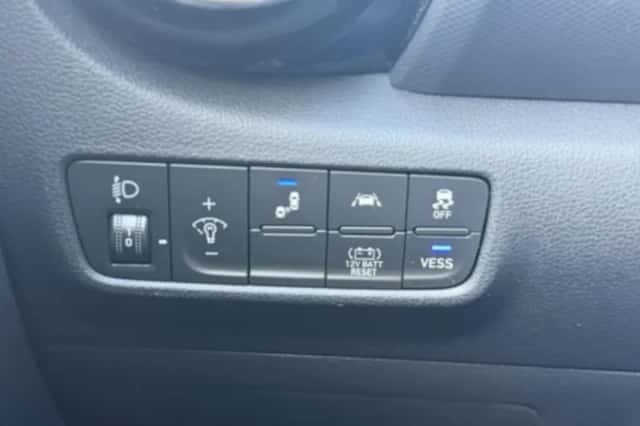 Hyundai Kona (2019) thumbnail 5