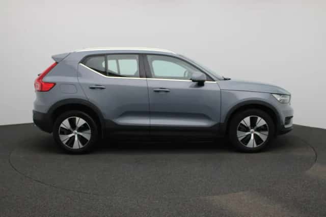 Volvo XC40 (2021) thumbnail 6