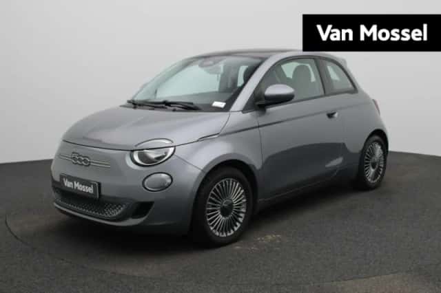 Fiat 500 (2022) thumbnail 1
