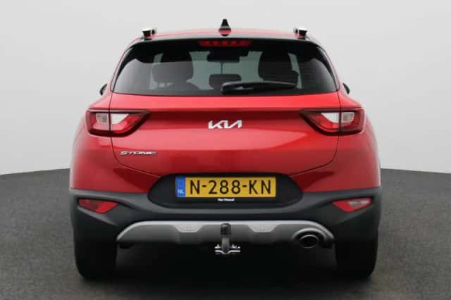 Kia Stonic (2021) thumbnail 5
