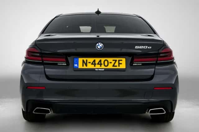 BMW 5-Serie (2022) thumbnail 3