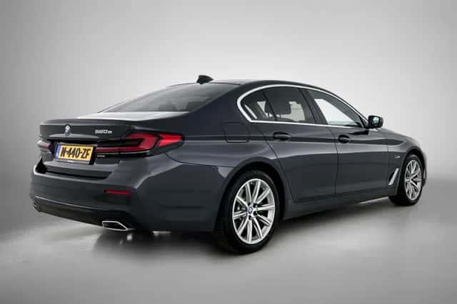 BMW 5-Serie (2022) thumbnail 4