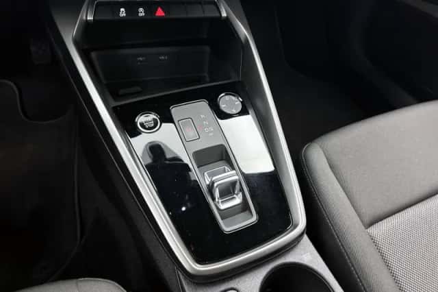 Audi A3 (2022) thumbnail 24
