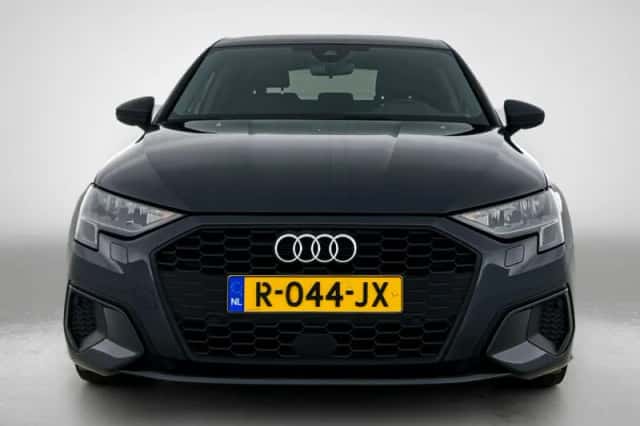 Audi A3 (2022) thumbnail 5