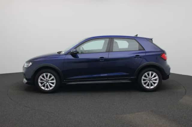 Audi A1 (2023) thumbnail 4