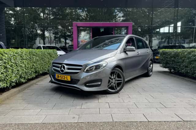 Mercedes-Benz B-Klasse (2016) thumbnail 1