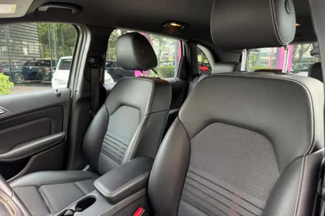 Mercedes-Benz B-Klasse (2016) thumbnail 5