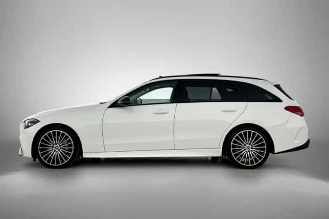 Mercedes-Benz C-Klasse (2022) thumbnail 2