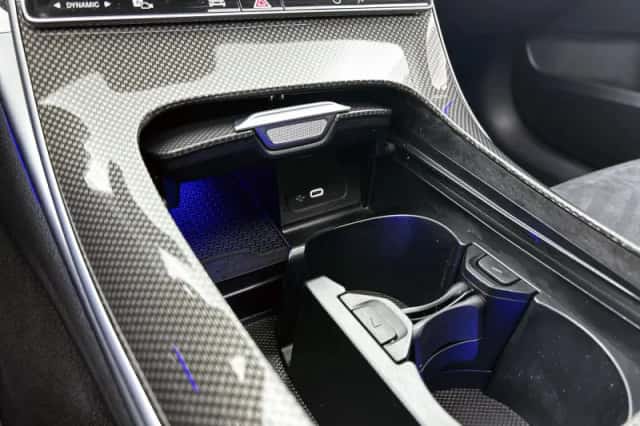 Mercedes-Benz C-Klasse (2022) thumbnail 36