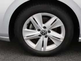Volkswagen Golf thumbnail 13