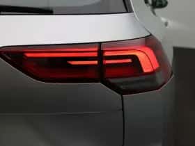 Volkswagen Golf thumbnail 33