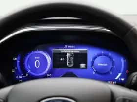 Ford Focus thumbnail 8
