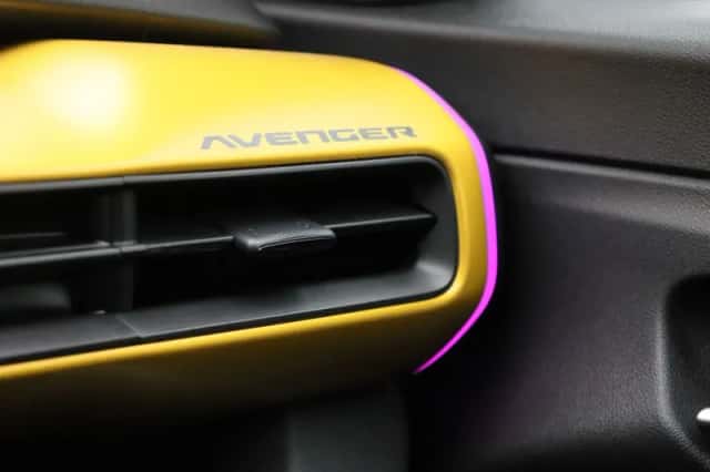 Jeep Avenger (2023) thumbnail 30