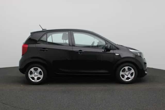 Kia Picanto (2022) thumbnail 6