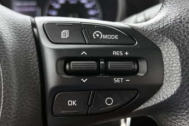 Kia Picanto (2021) thumbnail 6