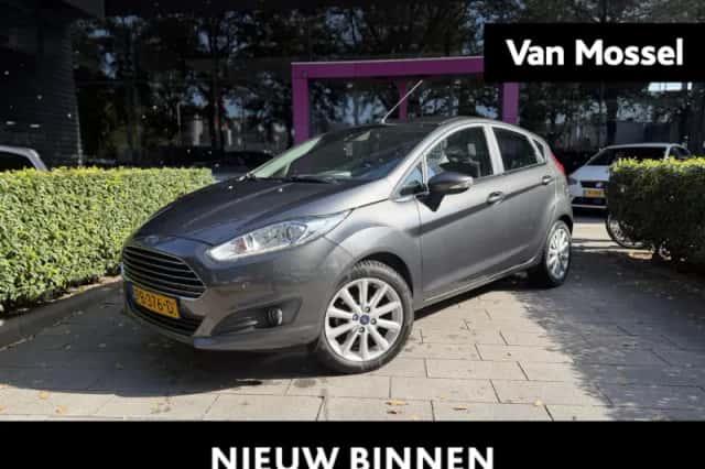 Ford Fiesta (2017) thumbnail 1