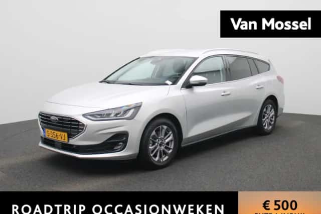 Ford Focus (2023) thumbnail 1