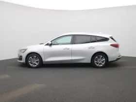 Ford Focus thumbnail 4