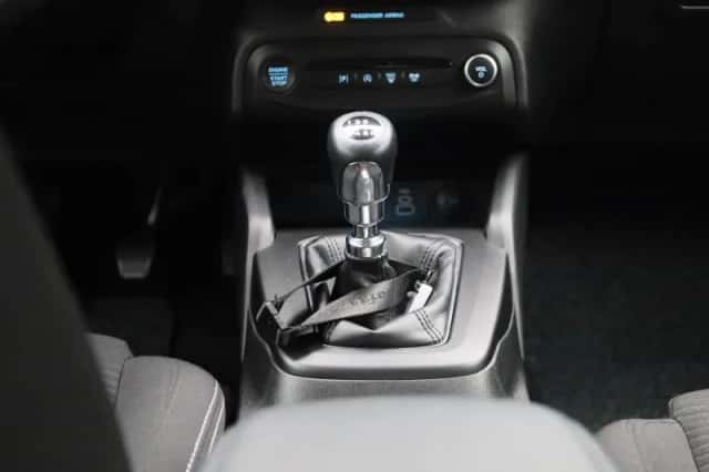 Ford Focus (2023) thumbnail 10