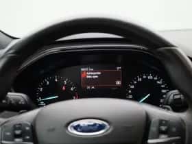 Ford Focus thumbnail 8