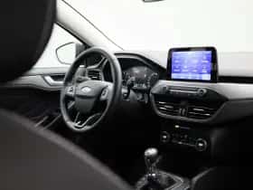 Ford Focus thumbnail 33