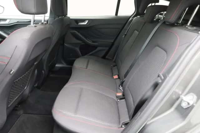 Ford Focus (2020) thumbnail 12