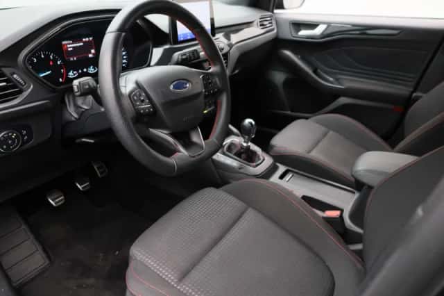 Ford Focus (2020) thumbnail 16