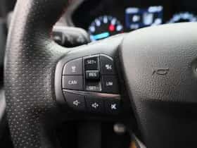 Ford Focus thumbnail 18