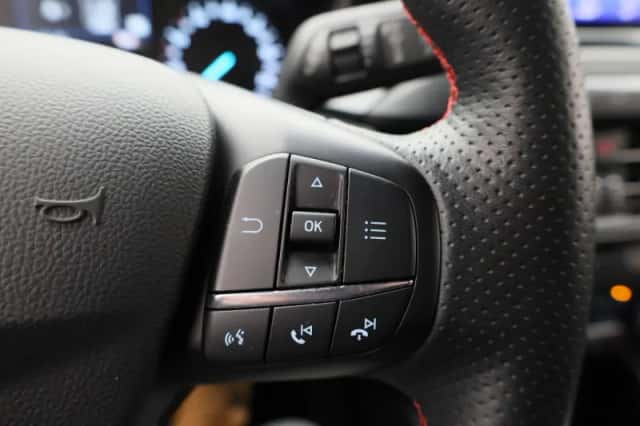 Ford Focus (2020) thumbnail 19