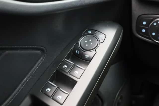 Ford Focus (2020) thumbnail 24