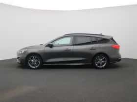 Ford Focus thumbnail 4