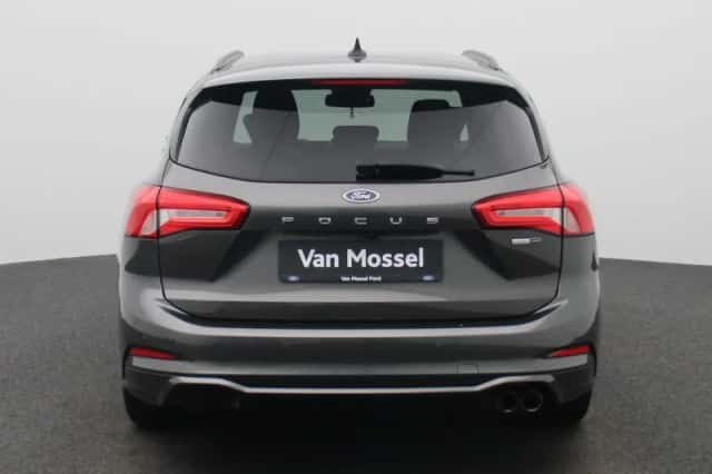 Ford Focus (2020) thumbnail 5