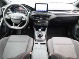 Ford Focus thumbnail 9