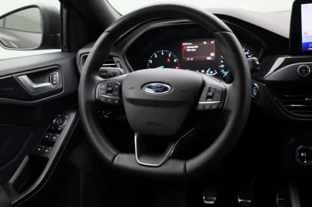 Ford Focus (2020) thumbnail 10
