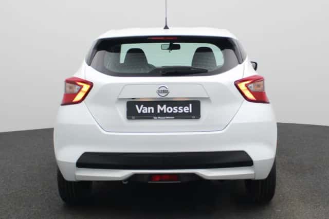 Nissan Micra (2020) thumbnail 5