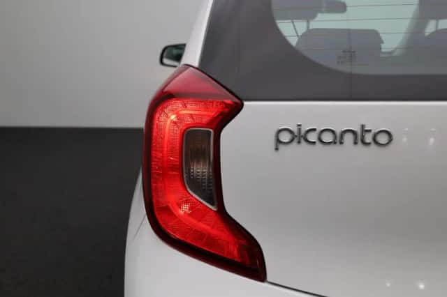 Kia Picanto (2021) thumbnail 27