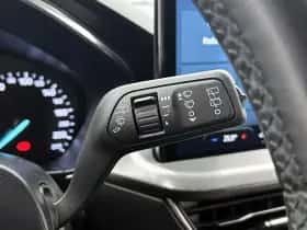 Ford Focus thumbnail 9