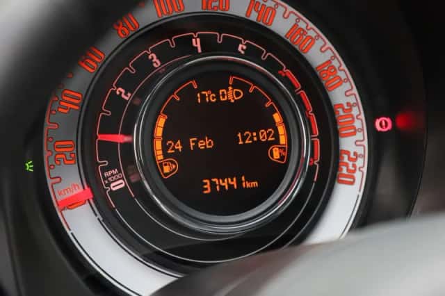 Fiat 500 (2022) thumbnail 8